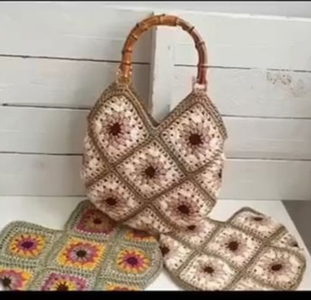 Crochet granny square bag