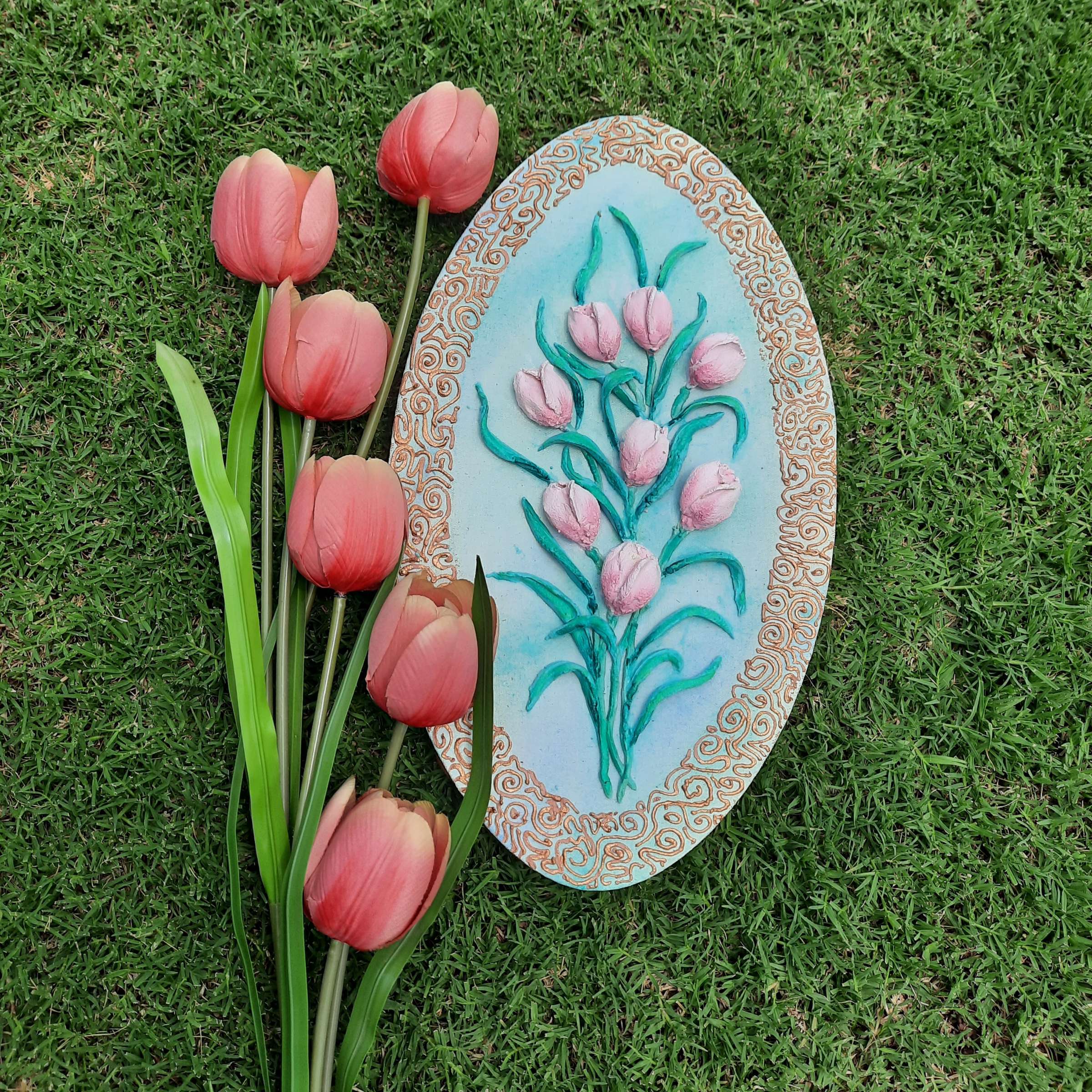 Tulip wall hanging