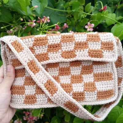 Crochet Shoulder Bag