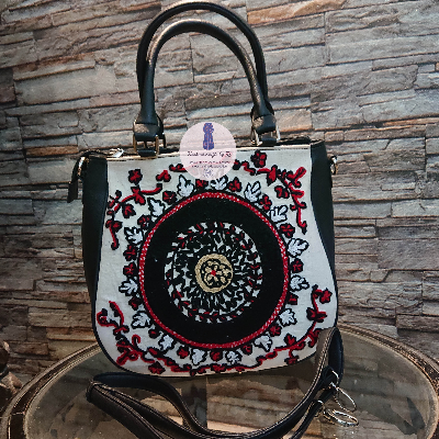 U-shape Black_red kashmiri handcrafted shoulder bag/ hand bag