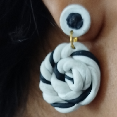 black and white twisted earing