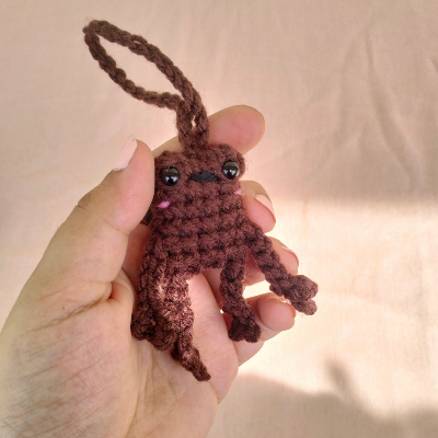 Leggy Frog Keychain