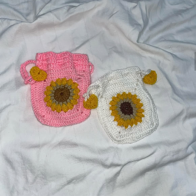 Crochet mini bags