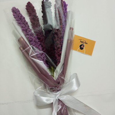 Crocheted Handmade Lavender Bouquet/Flowers?