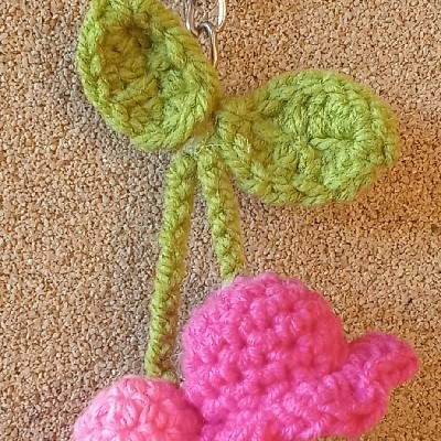 crochet flower keychain