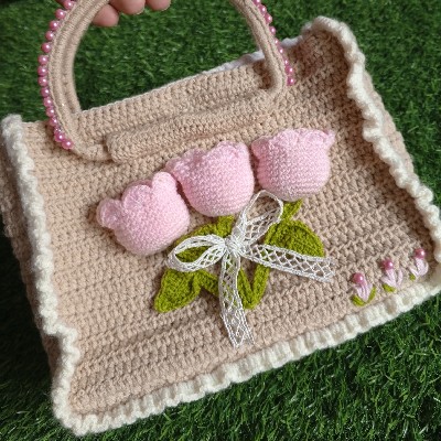 crochet hand bag