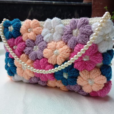 crochet hand bag