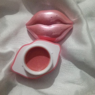 LIPS lip balm