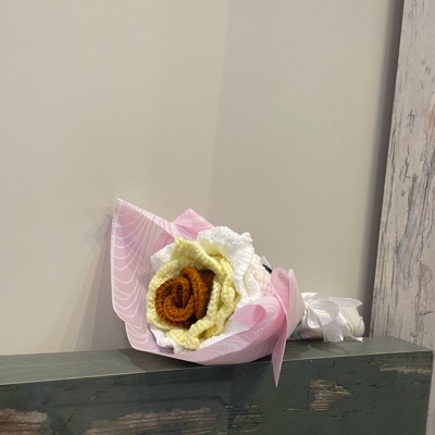 Crochet thai rose bouquet