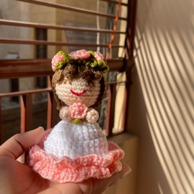 crochet bouquet doll