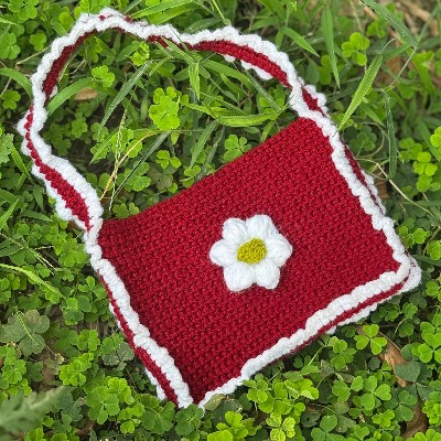 Crochet Ruffle bag
