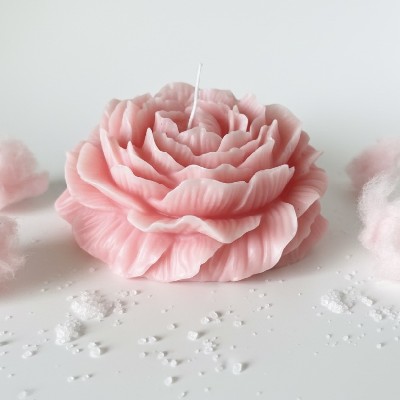 Large peony scented candle