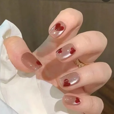 Hearts Cateye Nails (24 pcs + application kit)