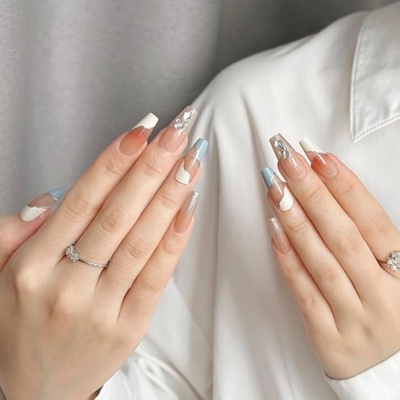 blue Nails (24 pcs + application kit)