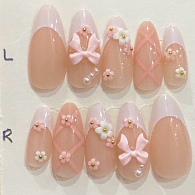 Pink Bow Nails (24 pcs+ application kit)